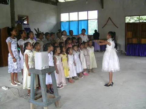 Lomba Paduan Suara anak1